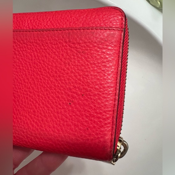 Adorable Kate Spade pebble leather coral zip wallet. Used, but good condition. - Picture 13 of 16